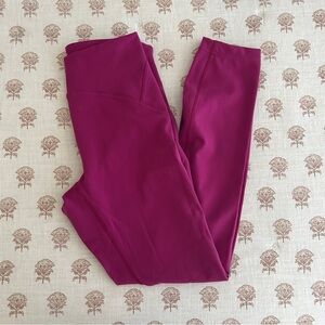 LAST CHANCE Lululemon InStill High Rise 25” Leggings